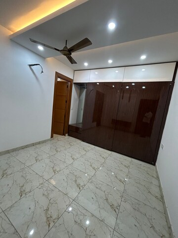 Bedroom in 2 BHK Builder Floor at Royce Vaishali, Vaishali Sector 5 – for Sale