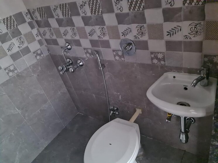 Bathroom, gagan-quadream-residences 2 Bedroom 532 Sq.Ft. Apartment In Nibm Annexe Pune 7457960