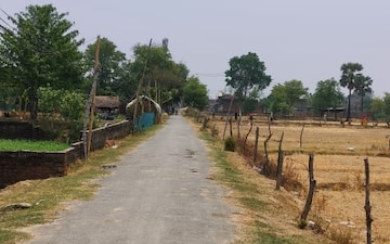 Plot For Sale in Maniram