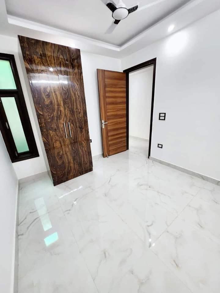 Rental 1 Bedroom 500 Sq.Ft. Apartment in Saket Delhi 7458078