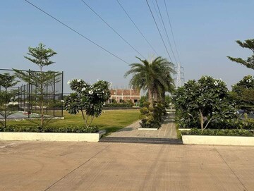  Plot – Garden View at Vidhan Sabha Marg - for Sale