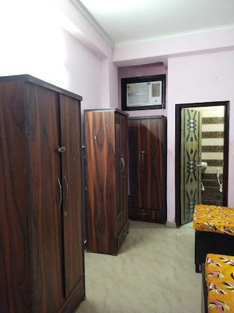 Pg For Boys & Girls in Sector 62 Noida  7458392