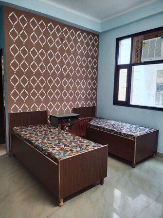 Pg For Boys & Girls in Sector 62 Noida  7458392