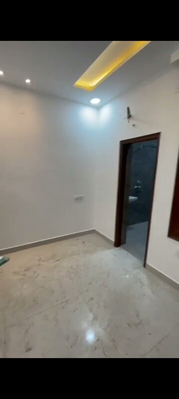 Room in 3 BHK Apartment at Dhakoli Village – for Sale