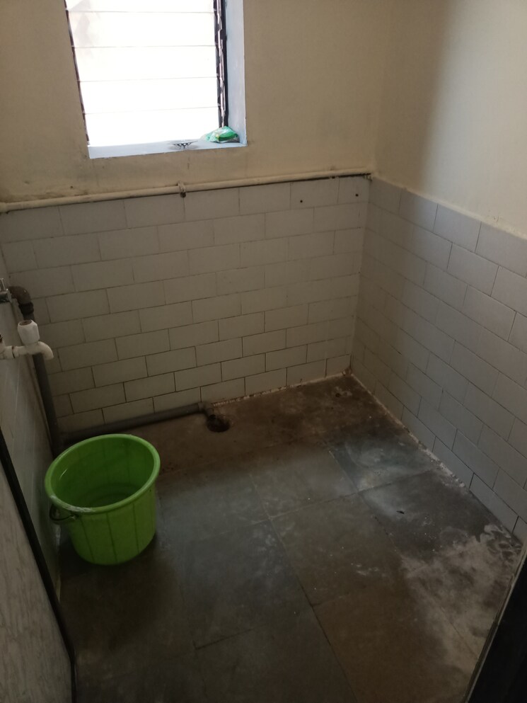 Bathroom, laxmi-niwas-dombivli-west 1 Bedroom 590 Sq.Ft. Apartment In Dombivli West Thane 7458550