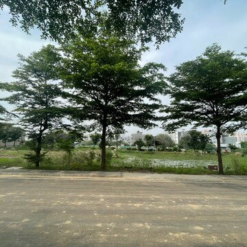 Plot Area in  Plot at BPTP Amstoria, Sector 102 – for Sale