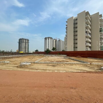  Plot – Exterior View View at BPTP Amstoria Plot, Sector 102 - for Sale