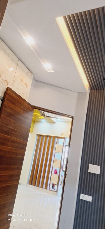 Furnished Amenities in 6+ BHK Villa at Faizabad Road – for Sale