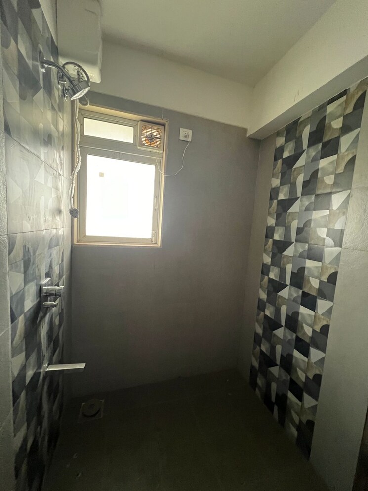 Attached Bathroom, auralis-the-twins 3 Bedroom 1200 Sq.Ft. Apartment In Thane West Thane 7459027