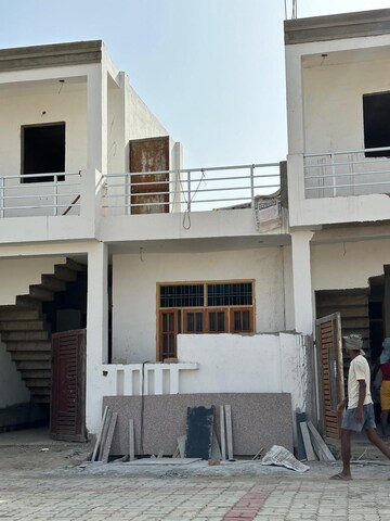 2 BHK Independent House – Exterior View View at Sultanpur Road - for Sale