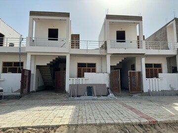 2 BHK Independent House – Exterior View View at Sultanpur Road - for Sale