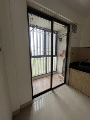 Room in 2 BHK Apartment at Lodha Luxuria, Majiwada – for Sale