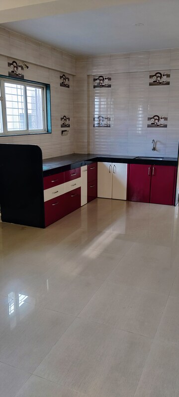 Room in 2 BHK Apartment at Vastuanand Apartment, Narhe – for Sale
