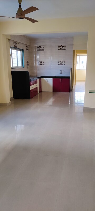 Room in 2 BHK Apartment at Vastuanand Apartment, Narhe – for Sale