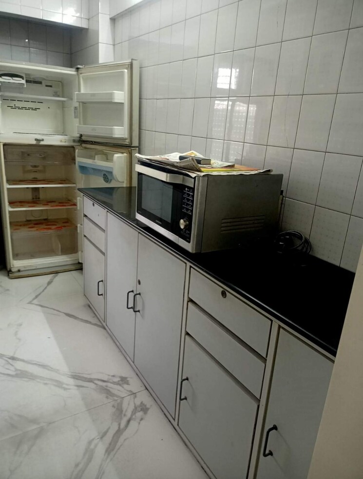 Kitchen, sumer-castle 3.5 Bedroom 2000 Sq.Ft. Apartment In Uthalsar Thane 7460023