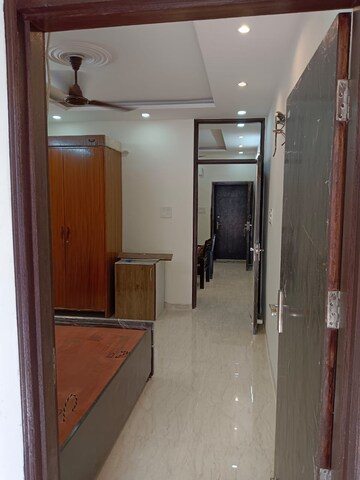 Bathroom in 1 BHK Builder Floor at Lajpat Nagar – for Rent