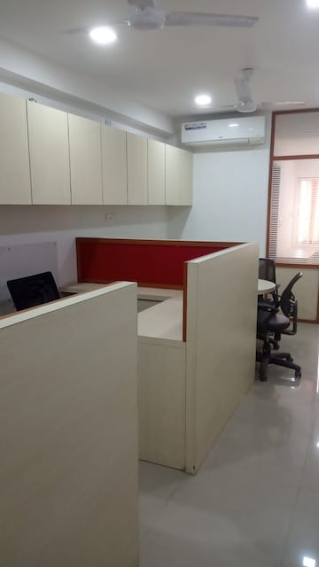 Commercial Office Space 580 Sq.Ft. For Rent in Alkapuri Vadodara  7460038