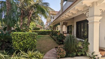 4 BHK Villa – Exterior View View at Vishwanath Shaligram, Thaltej - for Sale