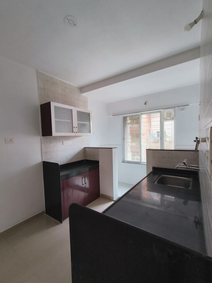Kitchen, gokhale-waves 2 Bedroom 692 Sq.Ft. Apartment In Wakad Pune 7460451
