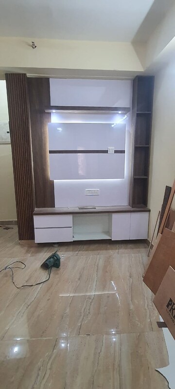 Furnished Amenities in 2.5 BHK Apartment at Migsun Twinz, Eta Ii Greater Noida – for Sale