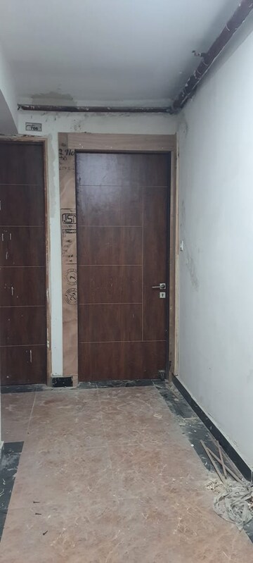 Bathroom in 2.5 BHK Apartment at Migsun Twinz, Eta Ii Greater Noida – for Sale