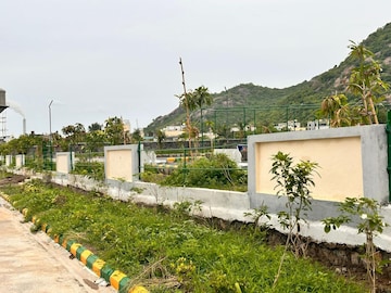  Plot – Garden View at Vijayawada One Town - for Sale