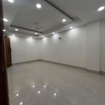 Room in 3 BHK Builder Floor at Chattarpur – for Sale