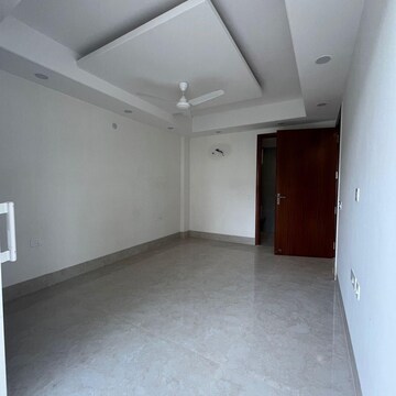 Room in 3 BHK Builder Floor at Chattarpur – for Sale