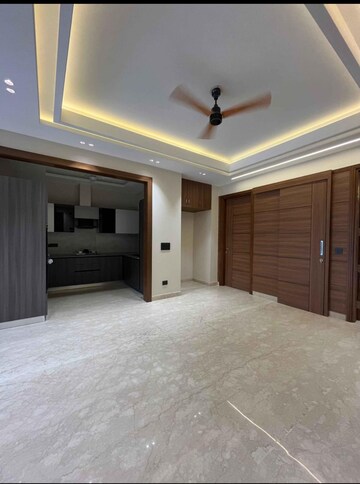 Room in 3 BHK Builder Floor at Chattarpur – for Sale