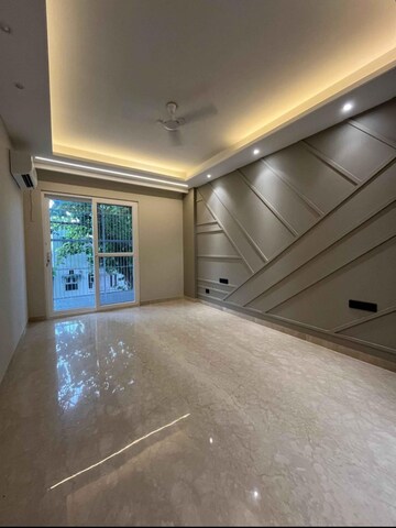 Room in 3 BHK Builder Floor at Chattarpur – for Sale