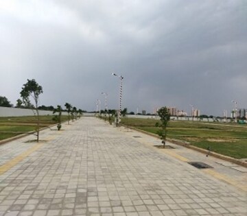 3.5 BHK Villa – Exterior View View at Pardos Okas Enclave, Sushant Golf City - for Sale