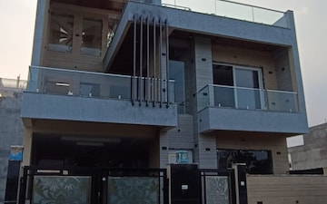 4 BHK Villa For Sale in DLF Garden City, Mohanlalganj