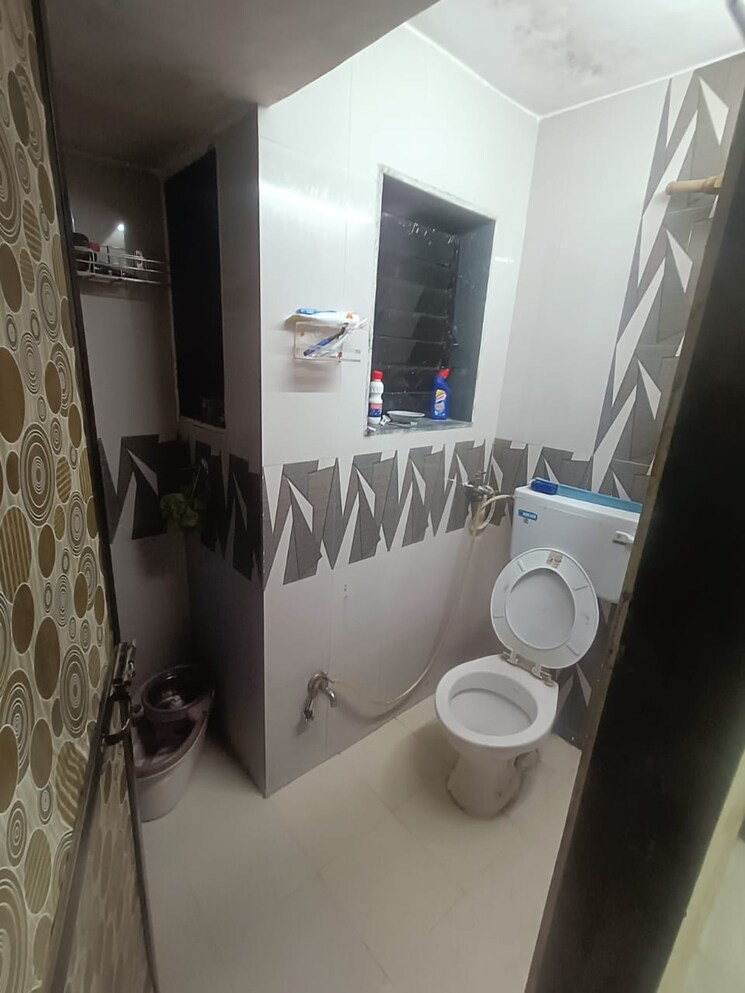 Bathroom, hari-om-apartments-airoli 2 Bedroom 12000 Sq.Ft. Apartment In Airoli Navi Mumbai 7460835