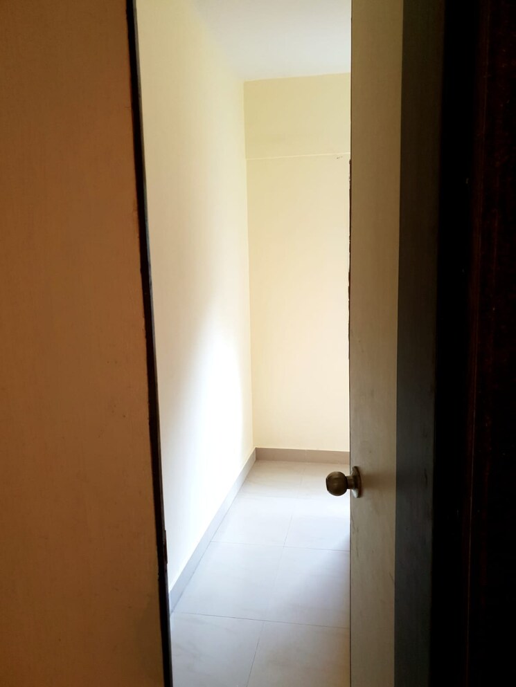 Room, surya-upvan-chs 1 Bedroom 550 Sq.Ft. Apartment In Gawand Baug Thane 7461014