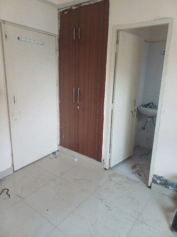 Room in 3 BHK Apartment at Adore Happy Homes Exclusive, Sector 86 – for Sale