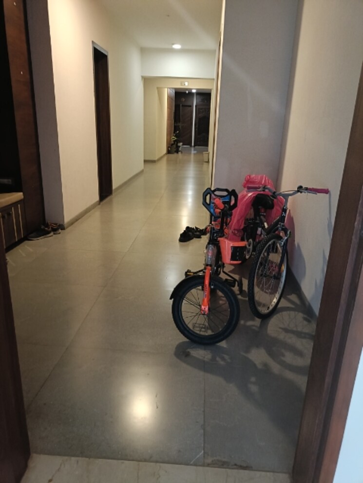  Parking, pride-purple-park-titanium 3 Bedroom 1550 Sq.Ft. Apartment In Wakad Pune 7461913