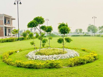  Shop – Garden View at Baba Kailasha Arcade, Sultanpur Road - for Sale