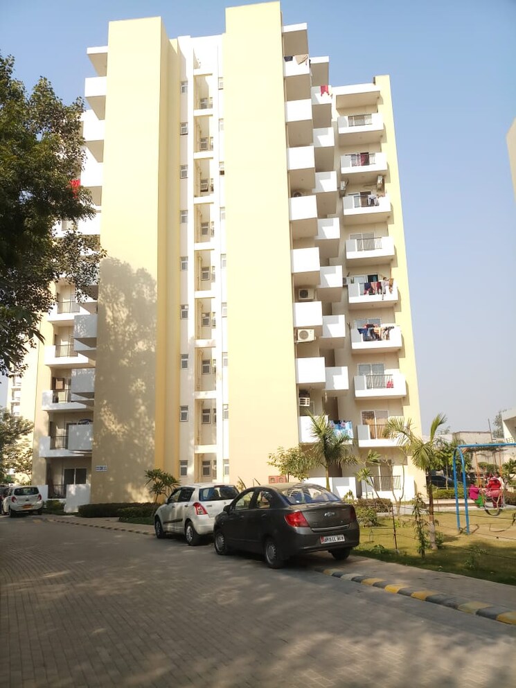 Exterior View, gls-arawali-homes 2 Bedroom 800 Sq.Ft. Apartment In Sohna Sector 4 Gurgaon 7462198