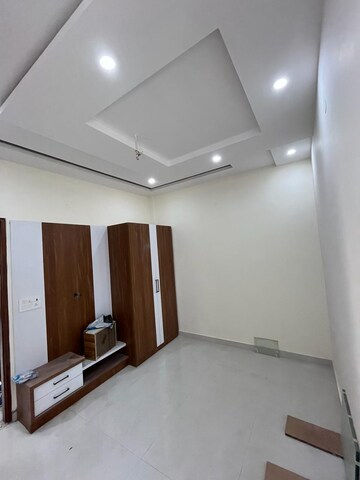 Room in 3 BHK Independent House at Gms Road – for Sale