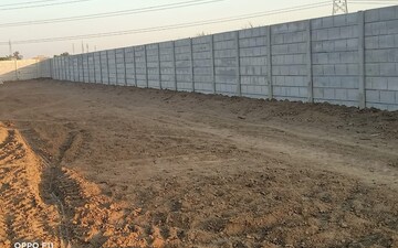 Plot For Sale in Modipuram