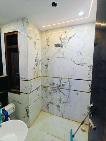 Bathroom in 3 BHK Builder Floor at Mansa Ram Park – for Sale