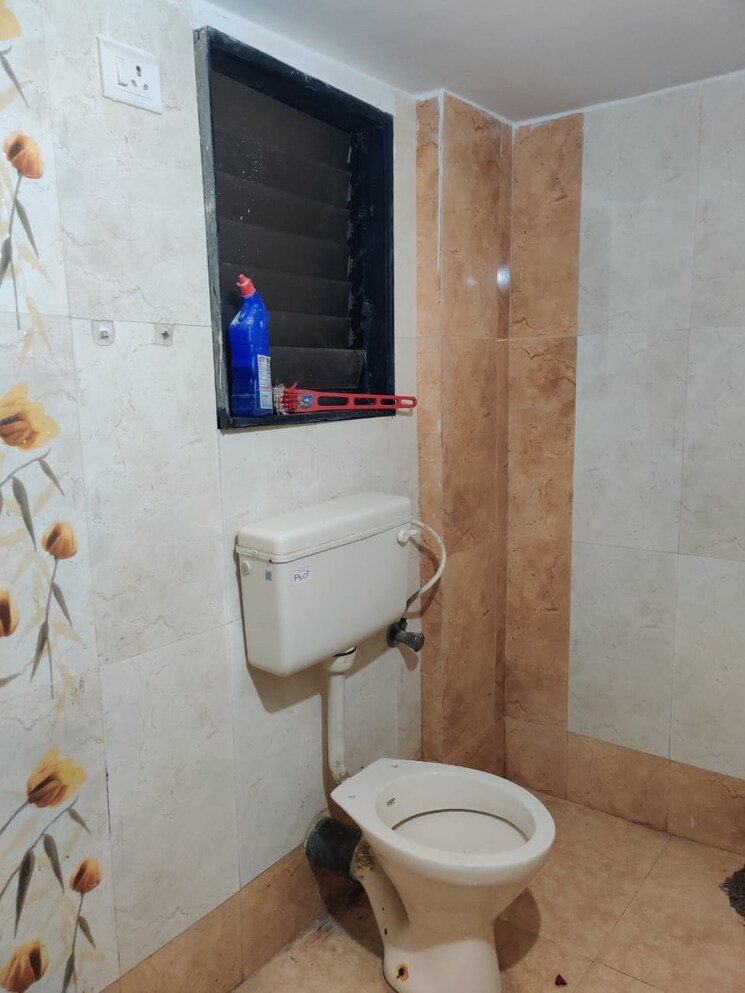 Bathroom, viva-vrindavan-krishna-gardens 2 Bedroom 945 Sq.Ft. Apartment In Virar West Palghar 7462733
