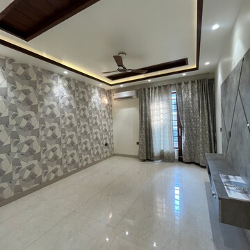 Room in 4 BHK Builder Floor at Puri Aman Vilas, Sector 89 – for Sale