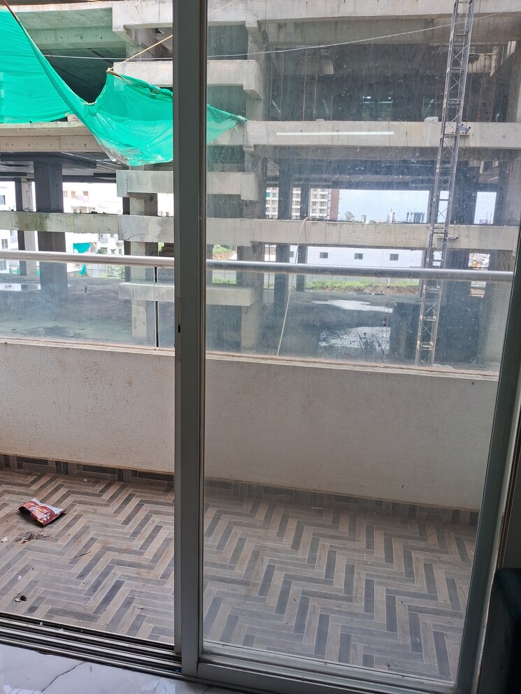 Balcony, vtp-one 1 Bedroom 450 Sq.Ft. Apartment In Kharadi Pune 7463044