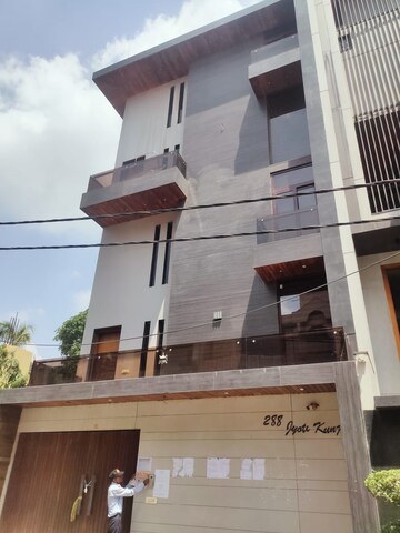 4 BHK Penthouse – Exterior View View at BPTP Parklands, Sector 76 - for Sale