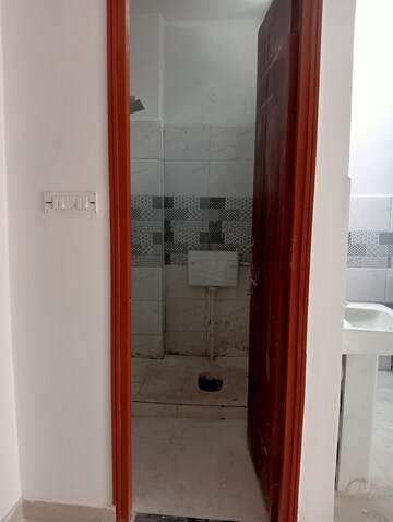 Bathroom in 3 BHK Independent House at Gomti Nagar – for Sale