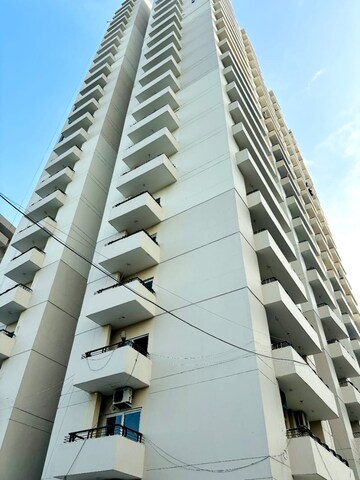 2 BHK Apartment For Sale in Amaatra Homes, Sector 10 Greater Noida