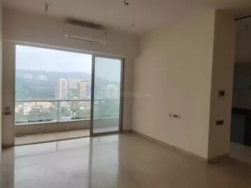 Room in 3 BHK Apartment at Lodha Fiorenza, Goregaon East – for Sale
