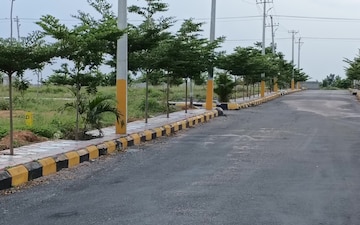 Plot For Sale in Sitaphalmandi