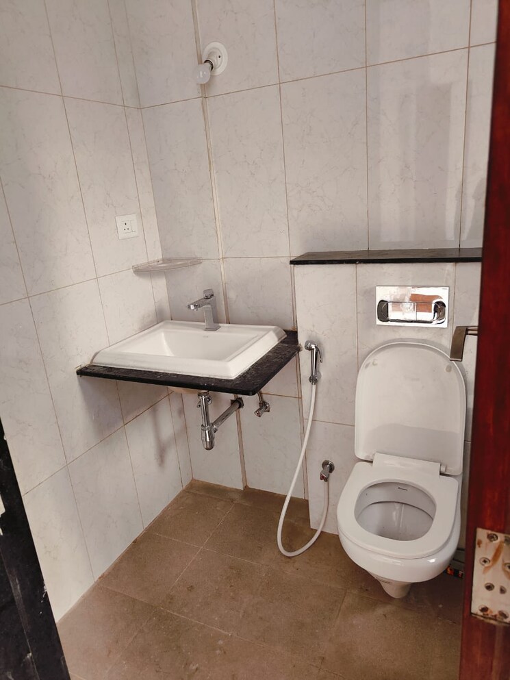 Bathroom, kolte-patil-ivy-villa 3 Bedroom 2290 Sq.Ft. Villa In Wagholi Pune 7464157